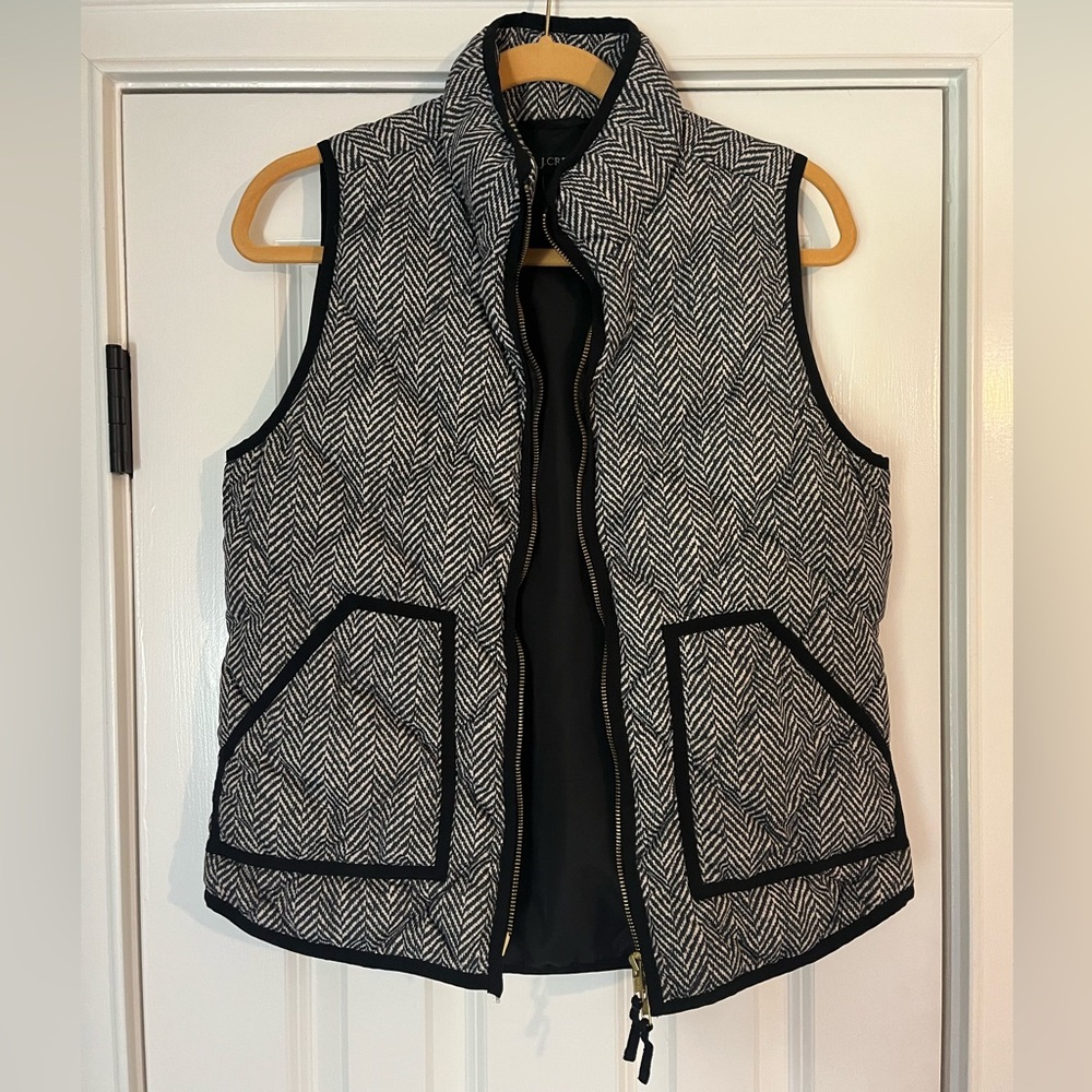J. Crew Black and White Herringbone Vest Size Small